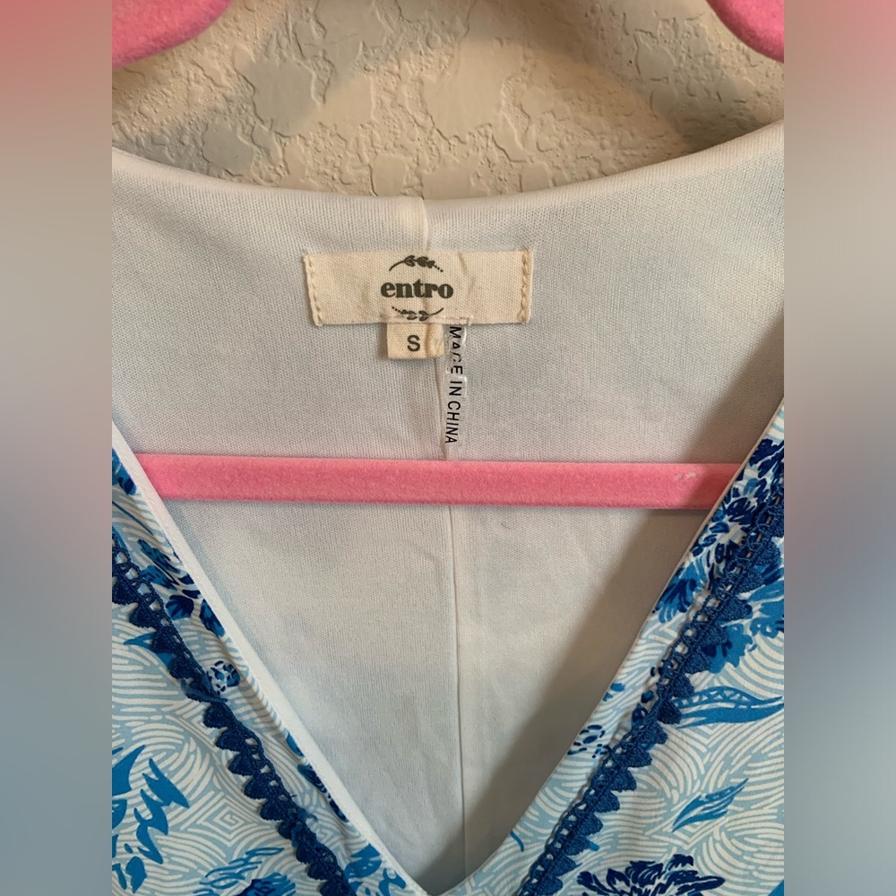 entro White Maxi Dress with Blue Floral Print - Picture 3 of 11